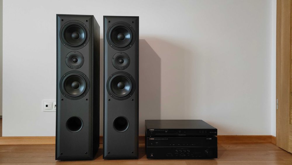 DALI BLUE 5005 Kolumny głośnikowe w świetny stanie. Wysoka półka.