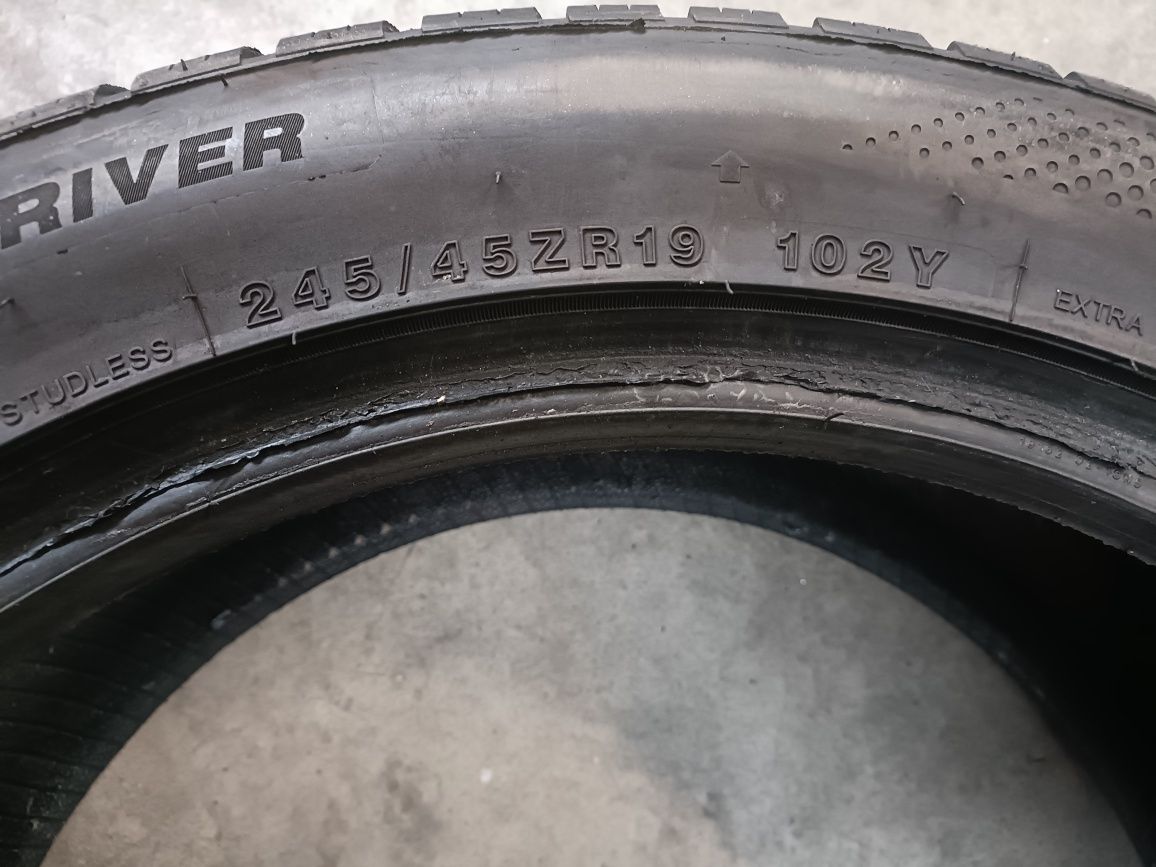 Opona całoroczna Imperial All Season Driver 245/45R19 102Y