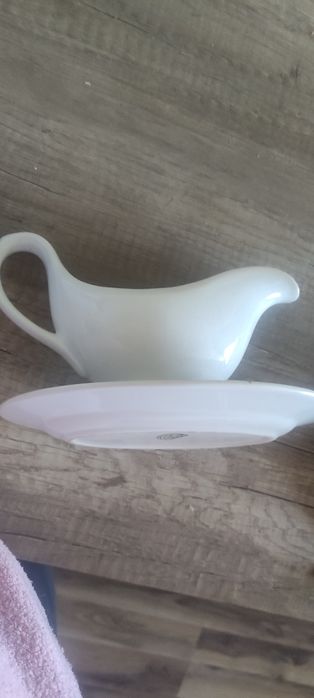 Przedwojenna porcelana Chodzież. Sosjerka