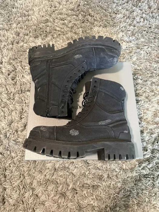 Balenciaga Combat Strike Boots страйки