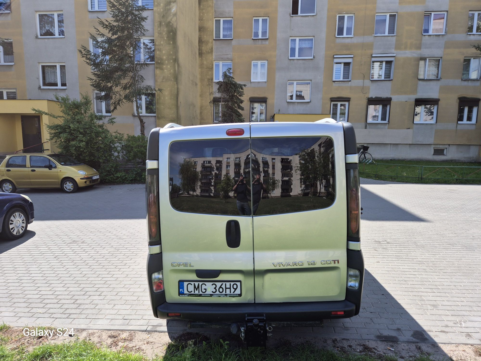 Vivaro brygadówka