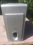 Subwoofer od kina domowego