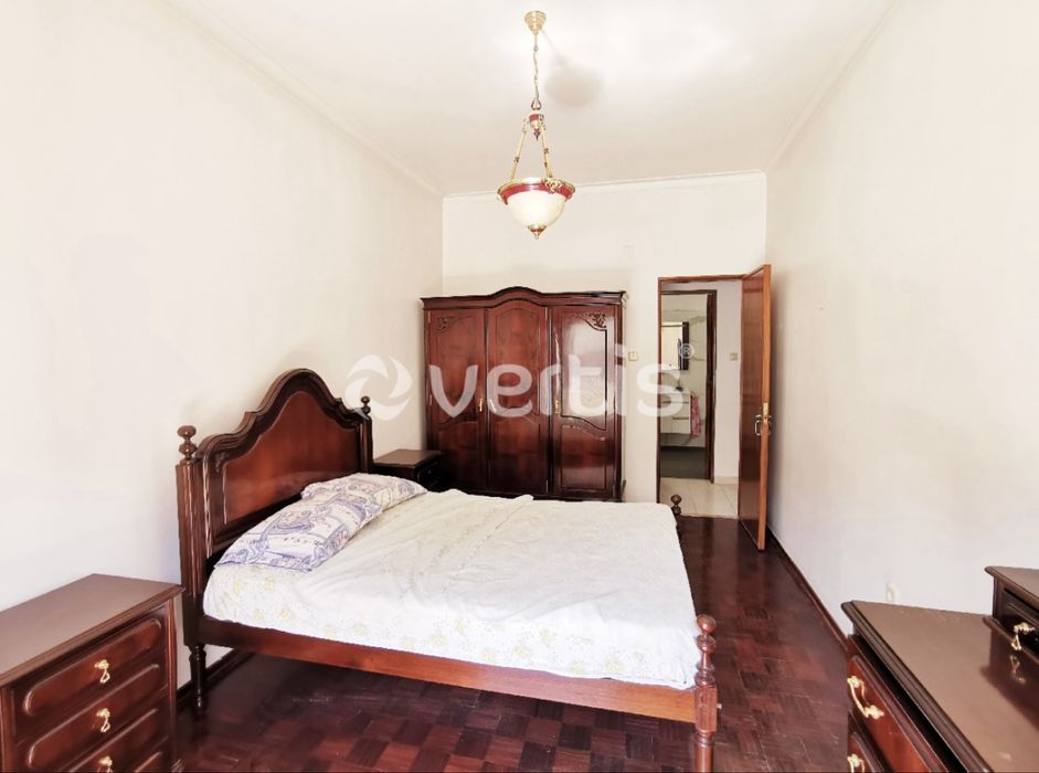 Mesas de cabeceira (par)