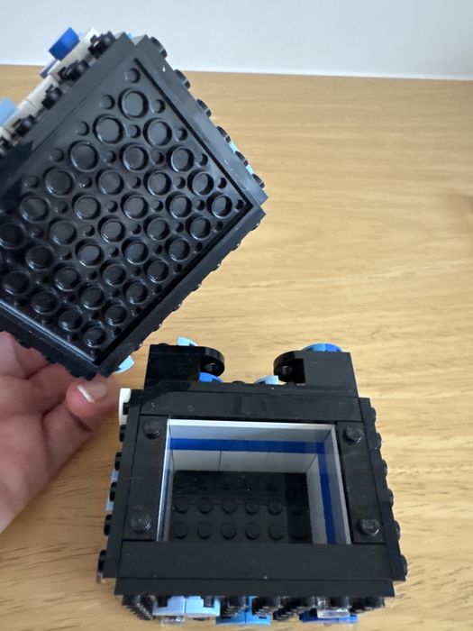 Kuferek na drobiazgi Lego kotek