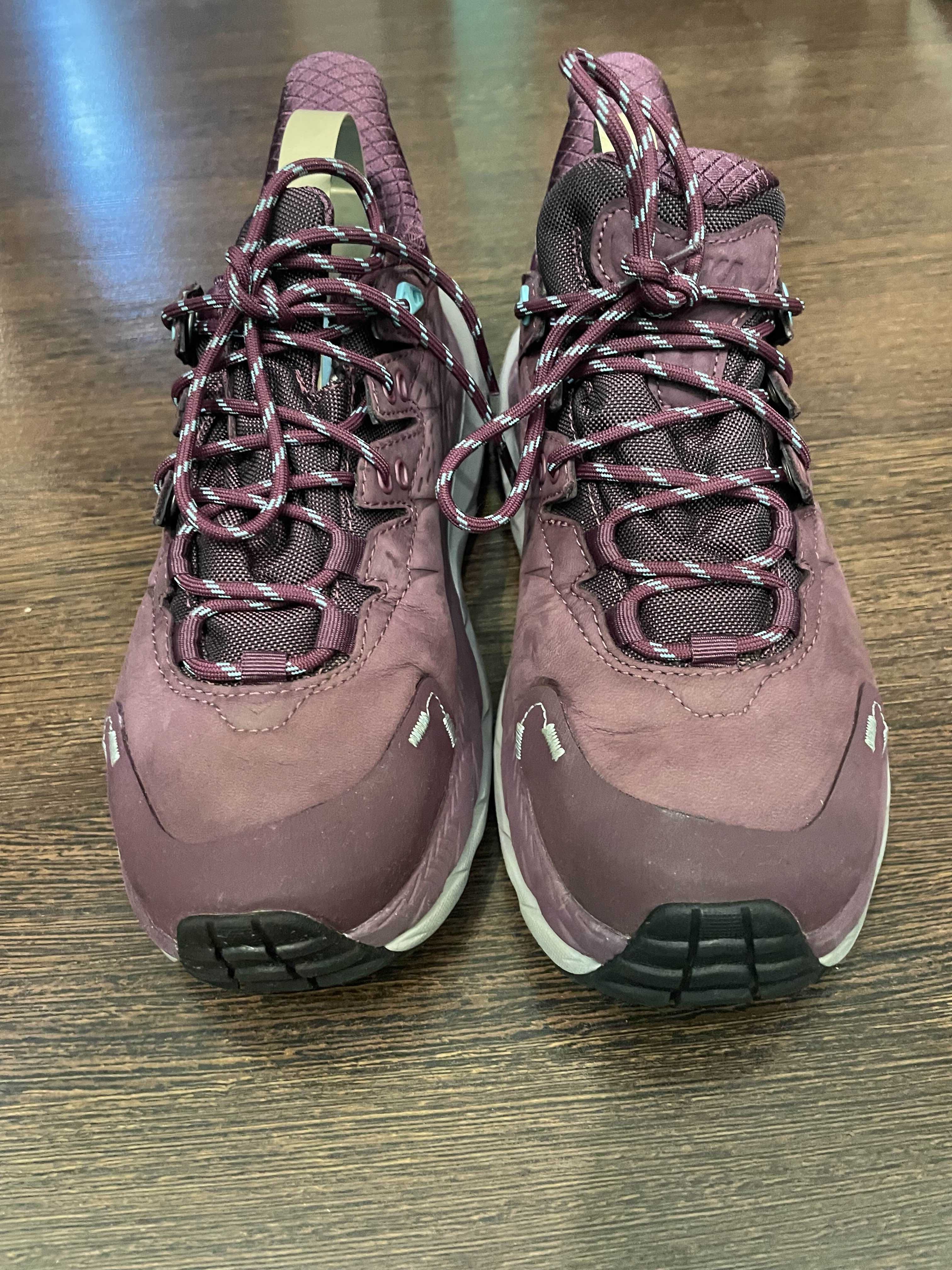 Кросівки Hoka W Anacapa Low GTX.    Р 38 2/3   24 см
