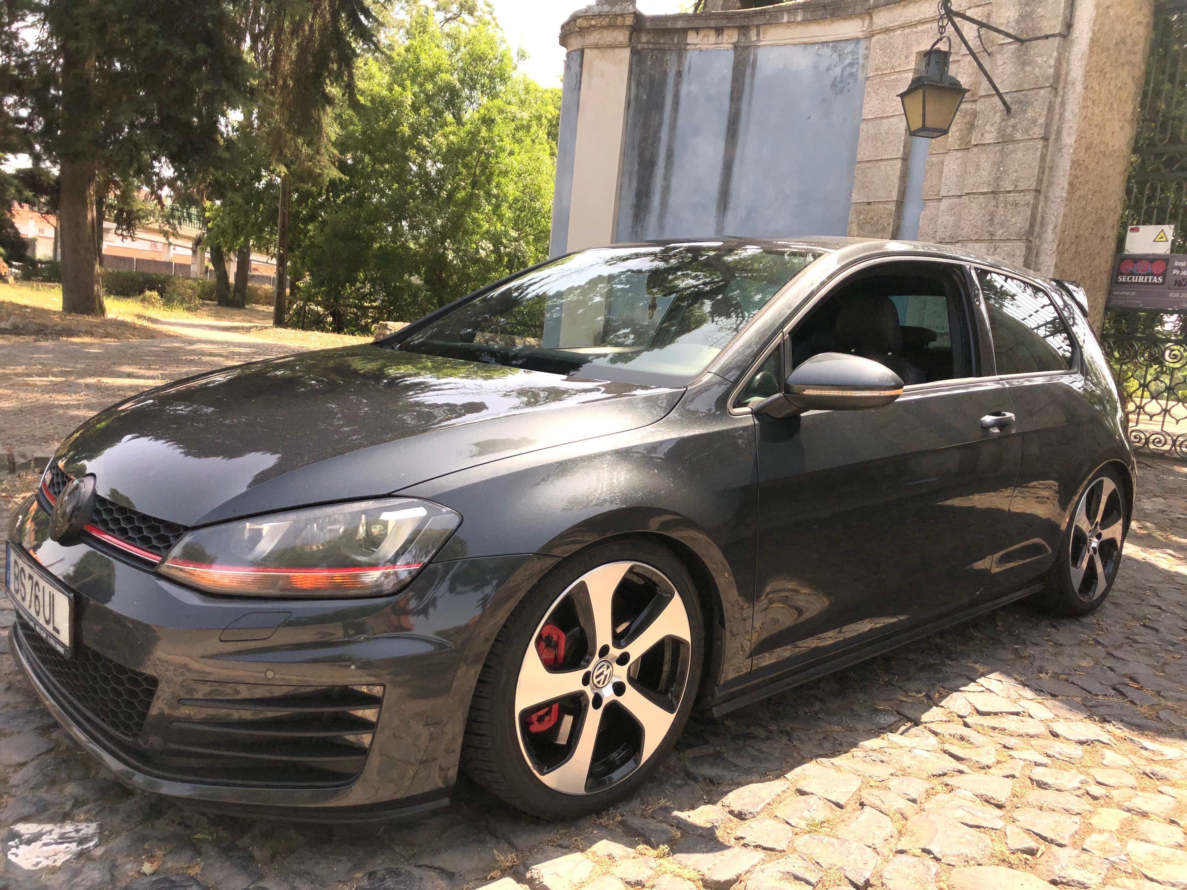 VW Golf TSI GTI 2.0 DSG PERFORMANCE Estofos em pele full extras