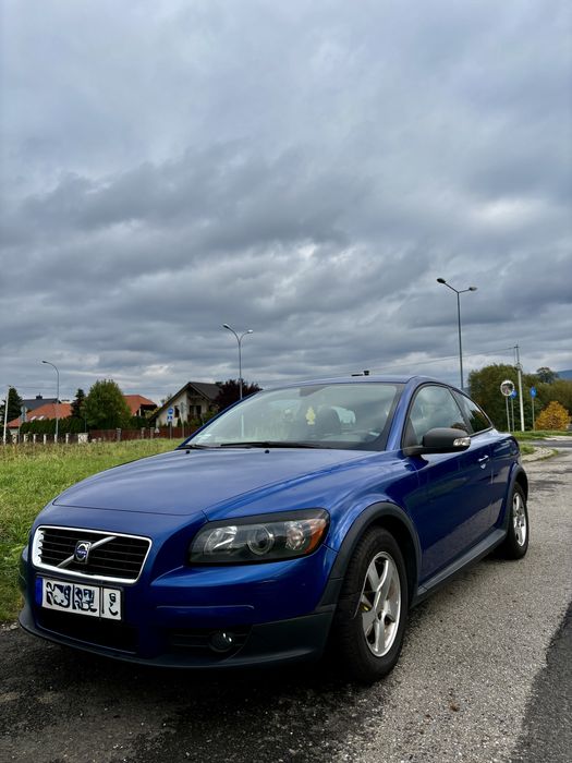Sprzedam Volvo C30  1.6 benzyna 2007