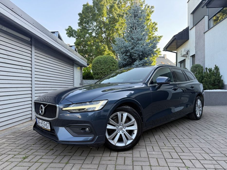 Volvo V60 Skóra Elektryczna Klapa Ledy Manual Diesel APPLE CARPLAY