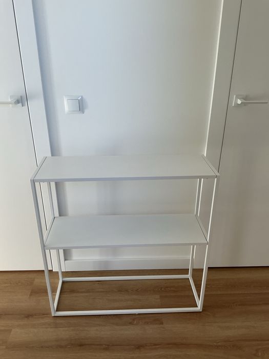 Nowoczesny regal z westwing bialy