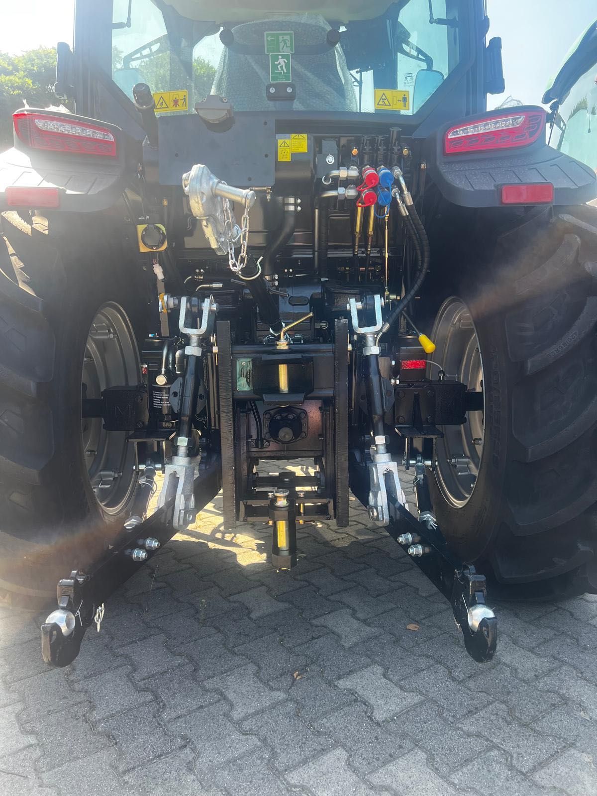 Nowy Ciągnik Rolniczy AGRI TRACKING 754 | 75 KM |4x4 |Klima |Gwarancja