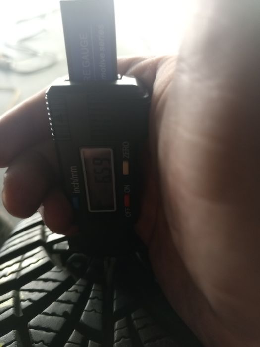 175 70 R14  GOODYEAR Ultra Grip 9, Зимові шини б/у