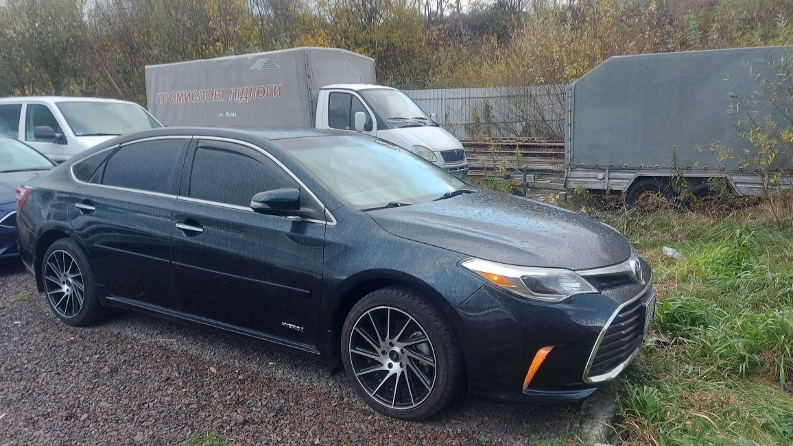 Toyota Avalon Limited 2015