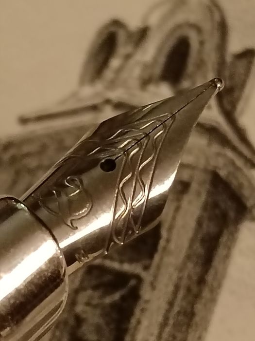 Caneta Delta Euro 2004 em prata 925