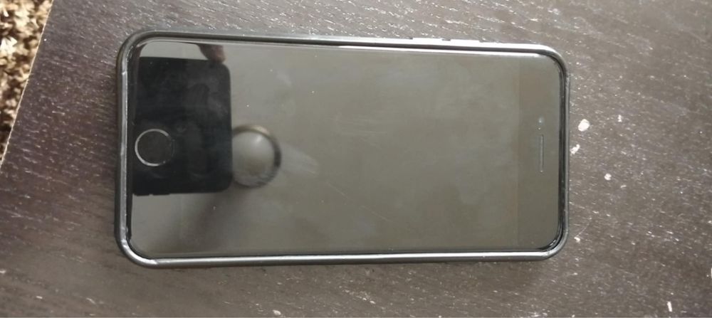 Iphone se 2022 sem problema