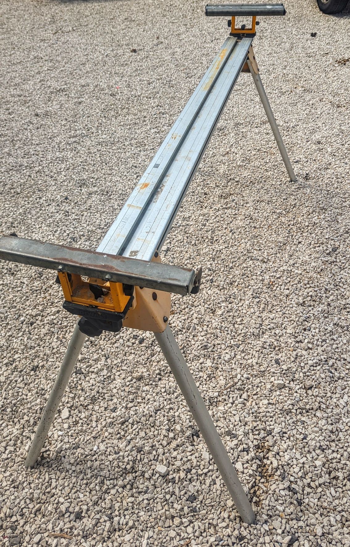 Pilarka / Piła Ukosowa / Ukośnica De Walt DW718-QS + stół DE 7023