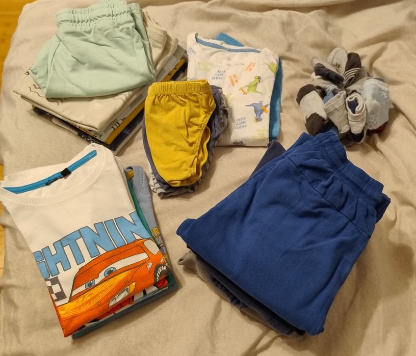 Ubranka chłopięce 122