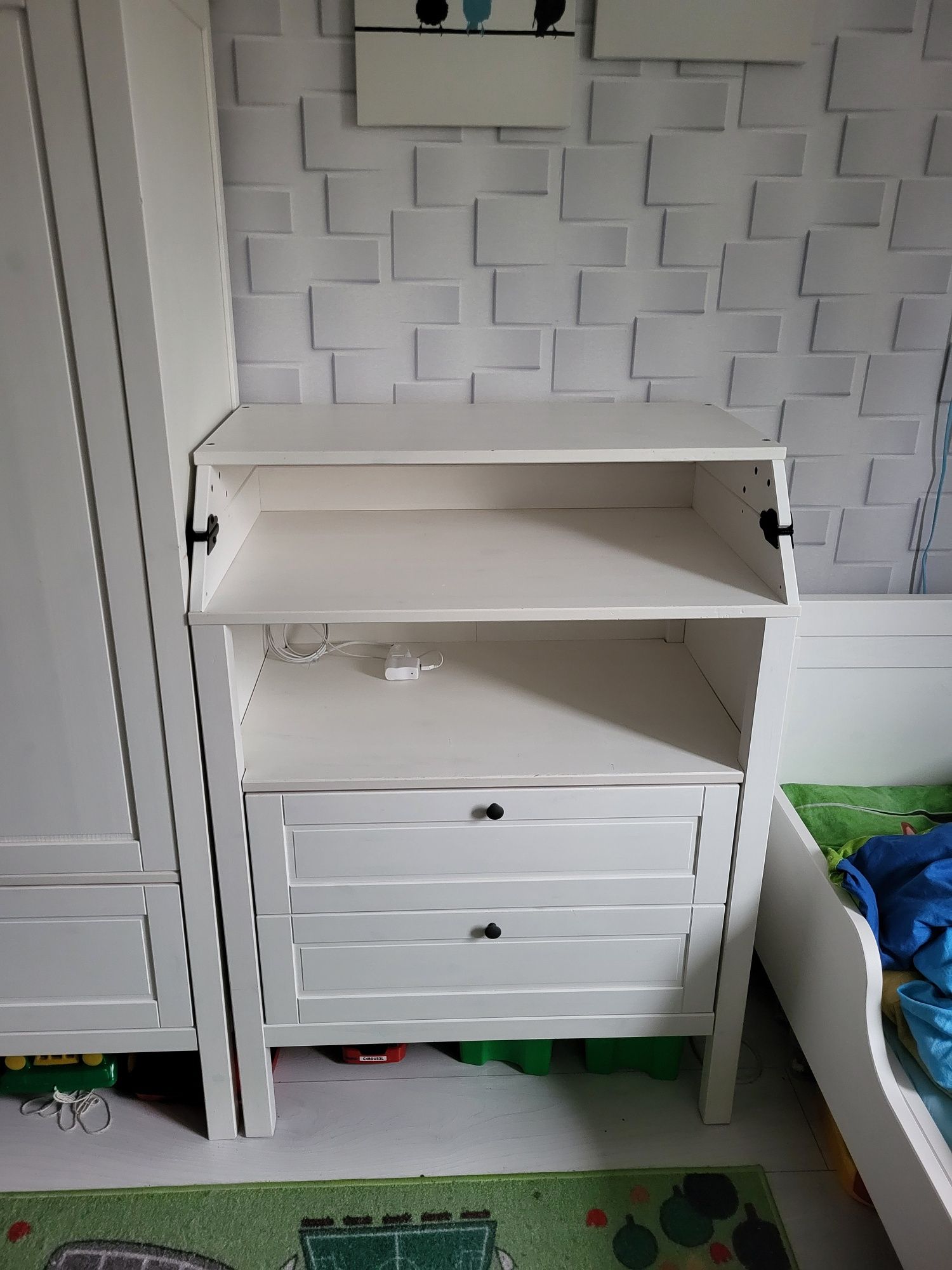 Ikea Sundvik szafa i przewijak komoda