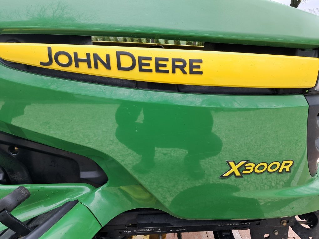 Traktorek kosiarka John Deere x300r