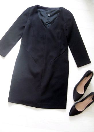 Короткое чёрное платье футляр Mango плотной ткани облегающее XS