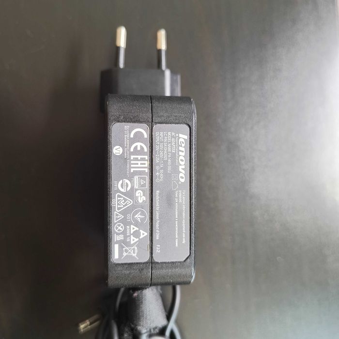 Oryginalny kabel zasilający Lenovo (AC ADAPTER) 45W w zadbanym stanie
