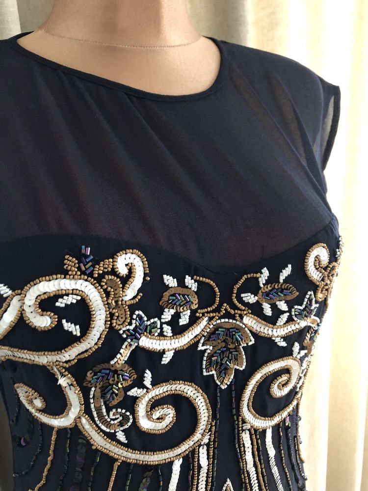 Piękna ręcznie zdobiona sukienka Komunia wesele bal Lace&beads M/L