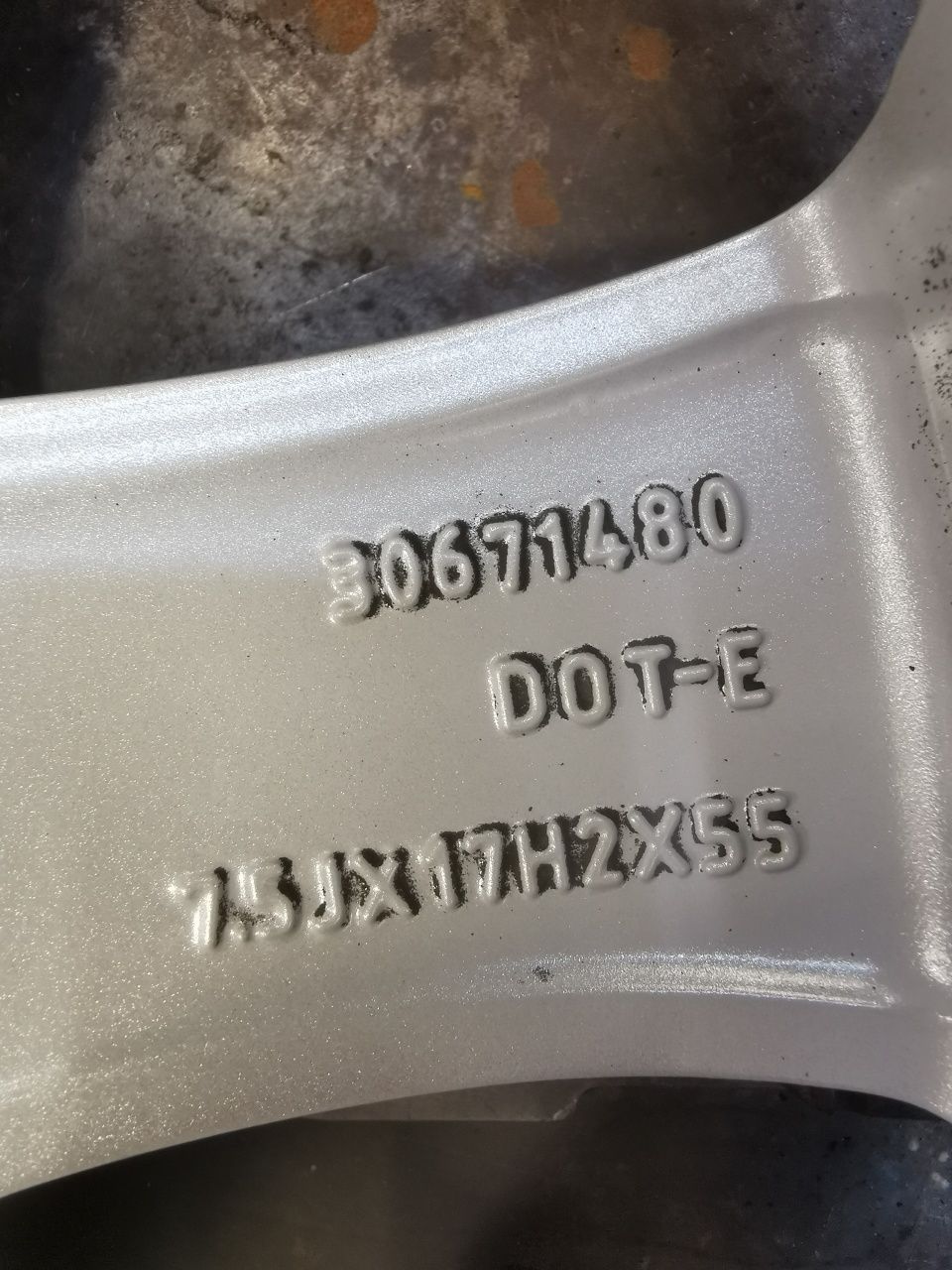 Felgi aluminiowe 17" ET55 7.5J VOLVO