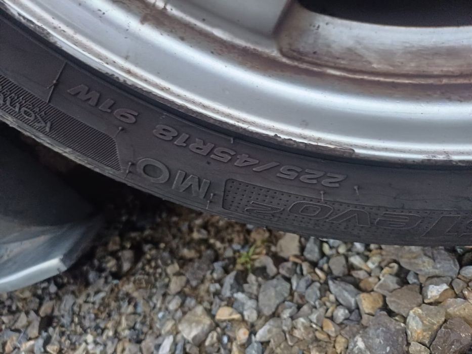 Nissan 350z felgi rays 18" z dystansami