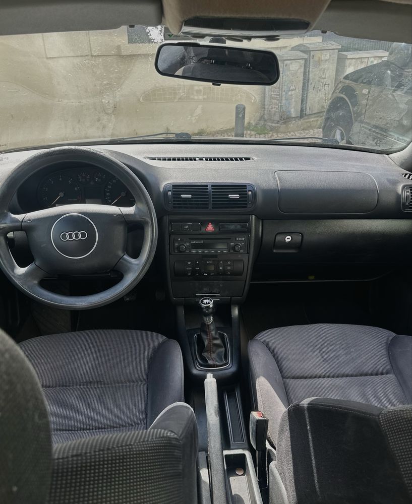 Audi A3 1.6 (8L)