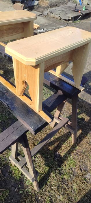 Стільчик з Ясену