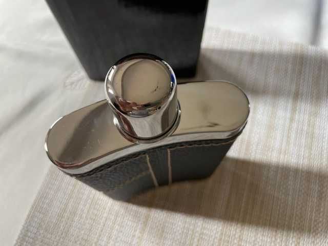 piersiówka metalowo skórzana 240ml