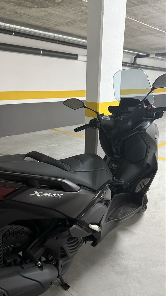 Yamaha XMAX 125 Tech Max – Dark Magma – 06/24 – 4.400 km