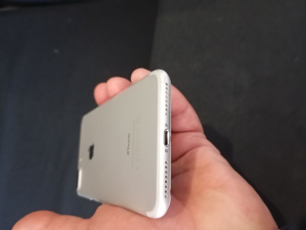 iPhone 7 PLUS Prata.  128Gb