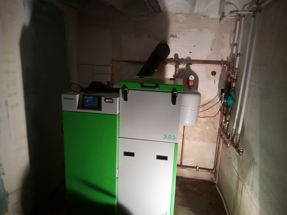 Hydraulik-Monter instalacji sanitarnych