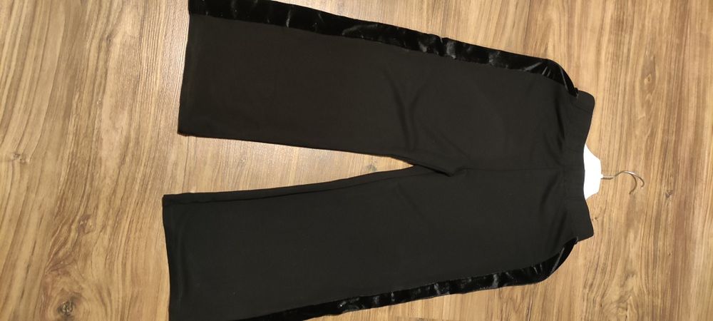 Bardzo ciekawe Spodnie H&M. Szerokie nogawki