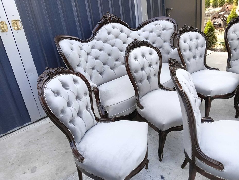 Wypoczynek z fotelami antyk ludwik po renowacji