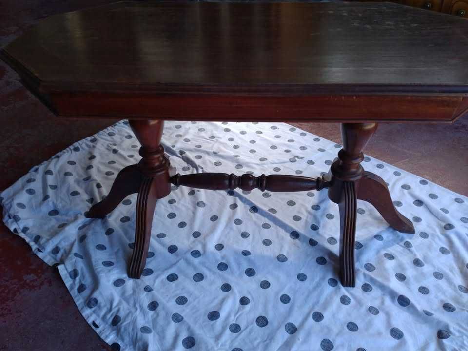 Mesa de centro - Antiga