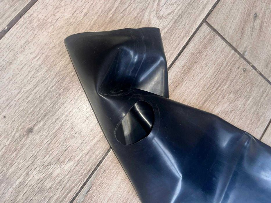 822/ Latex CHLOROWANY leginsy legginsy M czarne paski stopy stirrups