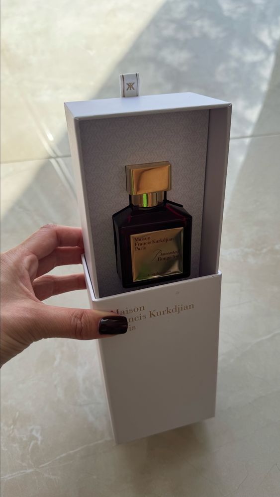 Maison Francis Kurkdjian Paris Baccarat Rouge оригінал цум