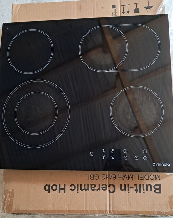 Електрична варильна поверхня Minola MVH 6442 GBL

Детальніше на сайті: