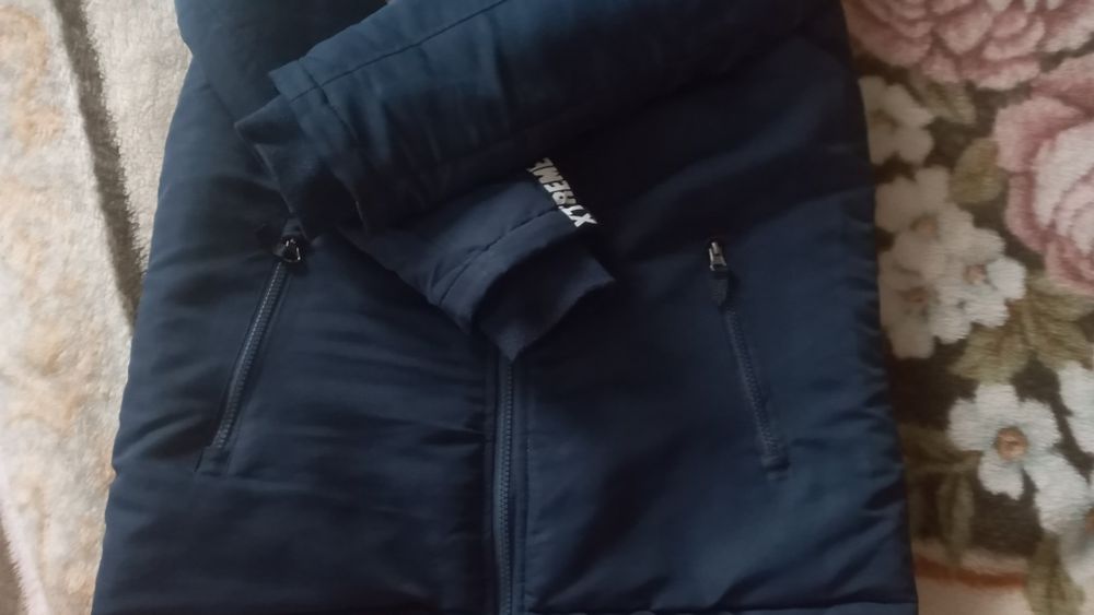 Зимова куртка на хлопця на 10-12 років. Фірма Defacto.