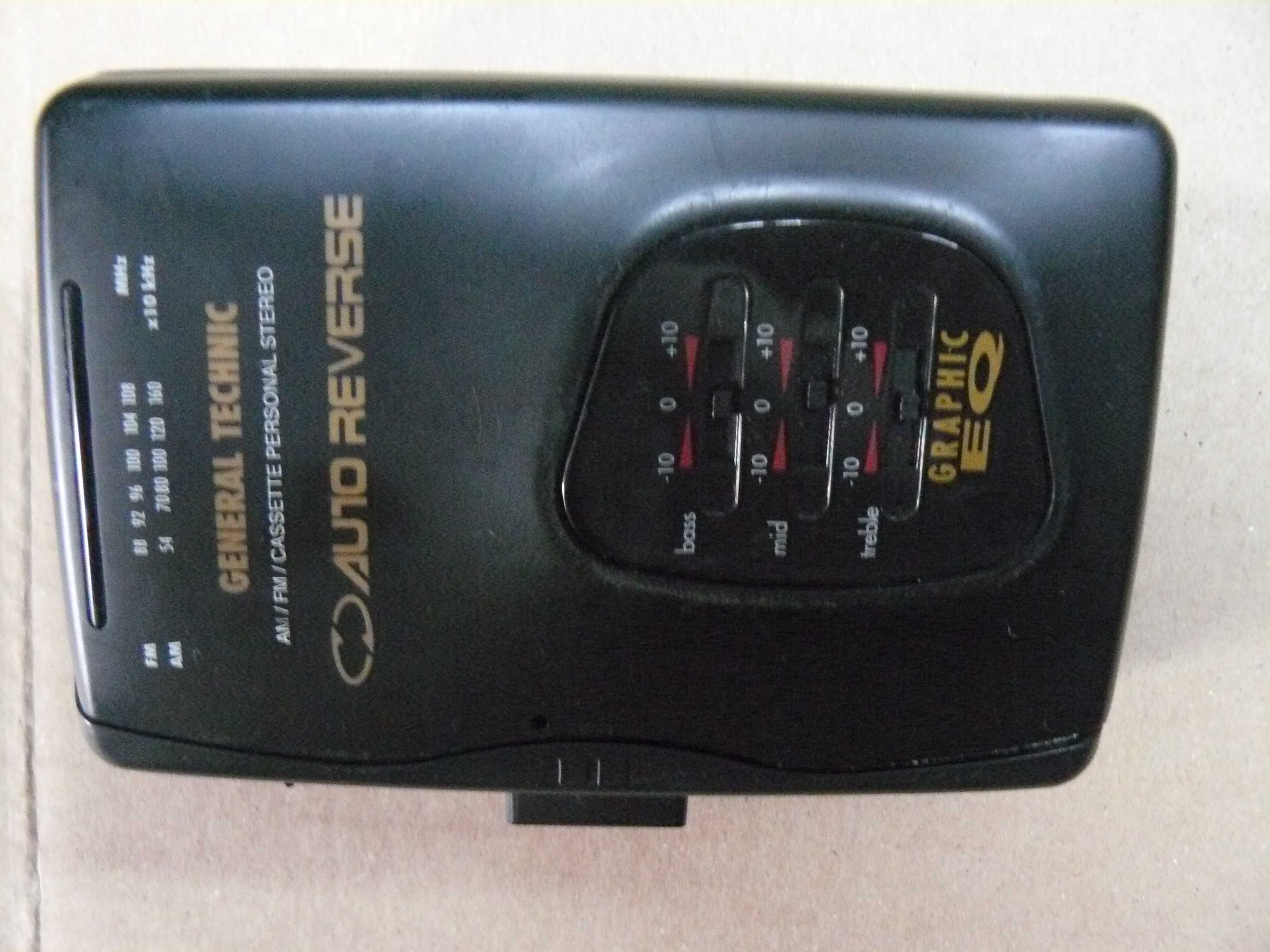 Walkman General Technic z radiem revers + słuchawki