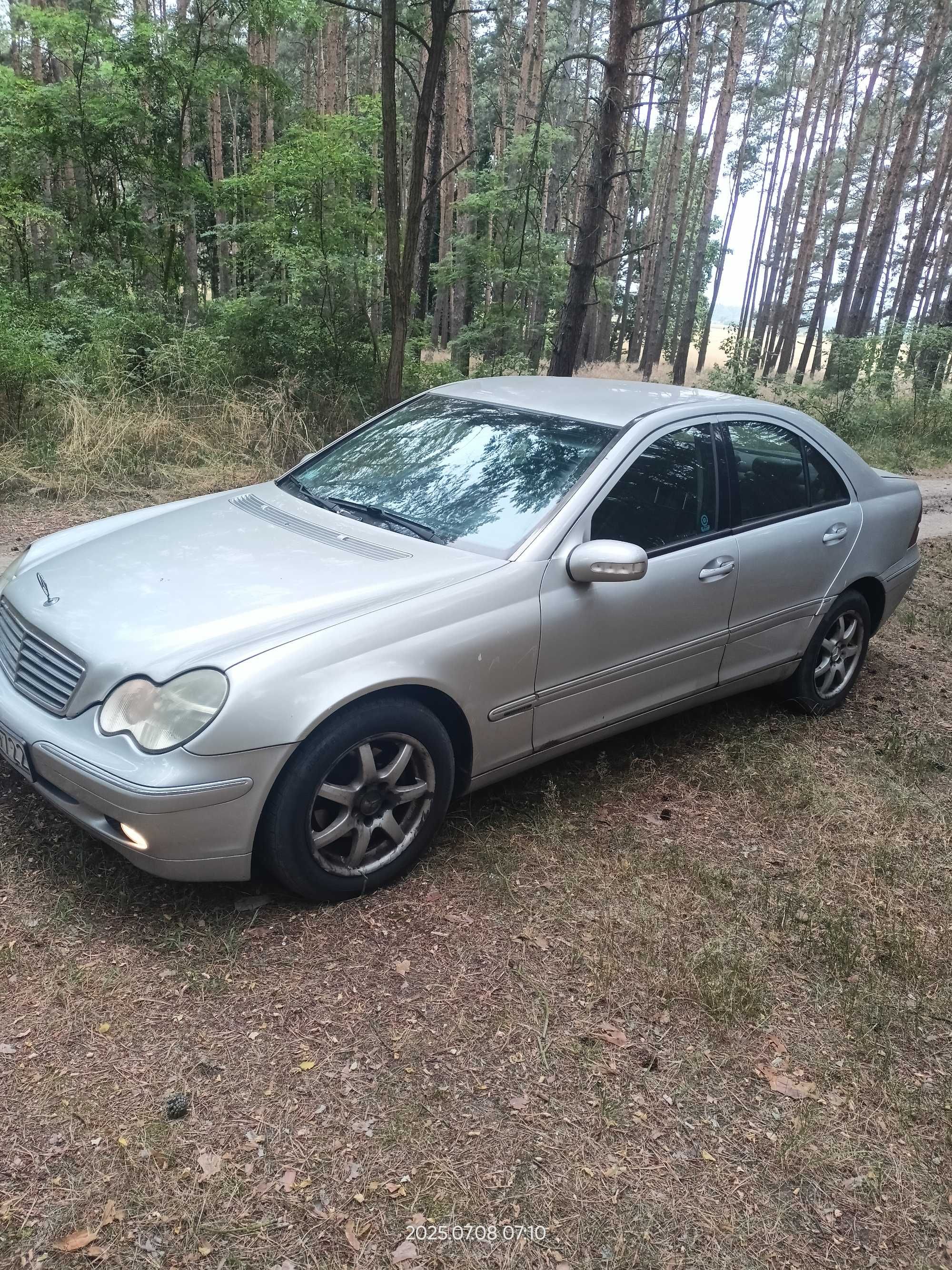 Mercedes C-220, 2001 rok