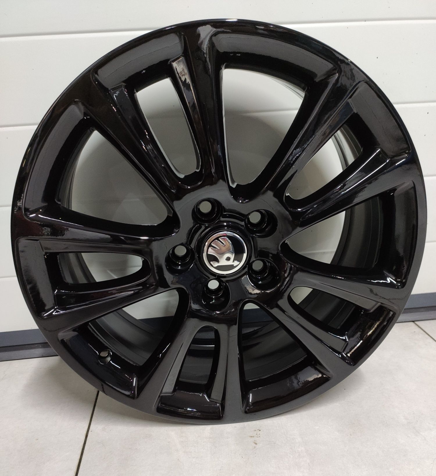 Oryginalne alufelgi Skoda VRS, Audi seat 5x112 18