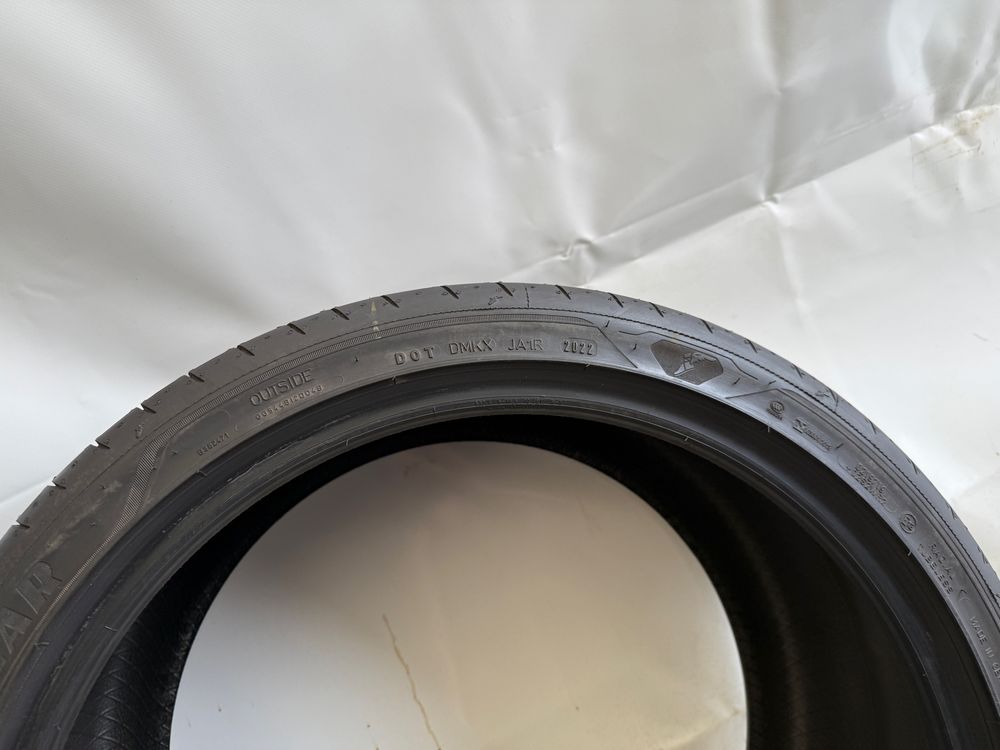 305/30/21 Goodyear Eagle F1 Asymmetric 3 NFO 104Y
