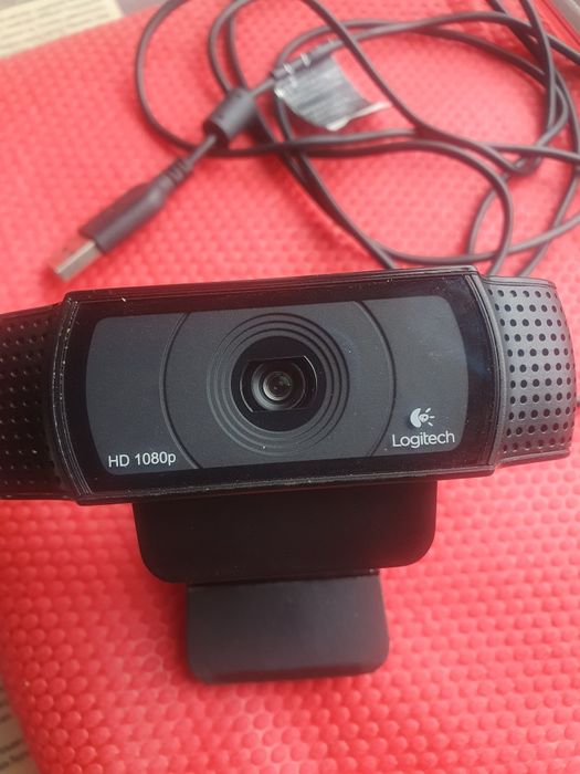 Веб-камера Loqitech C 920 HD 1080