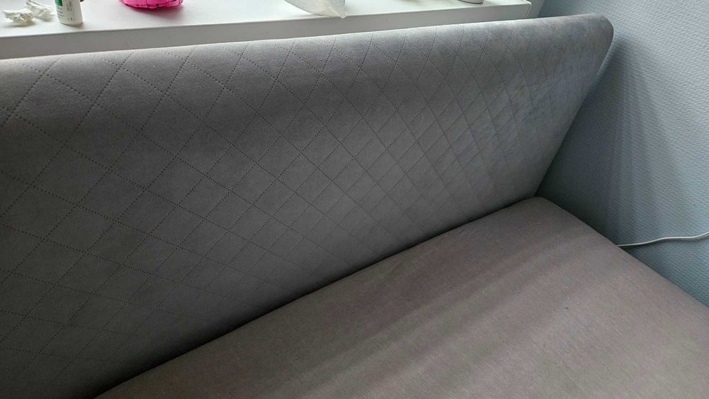 Łóżko tapicerowane z pojemnikiem 120x200 T