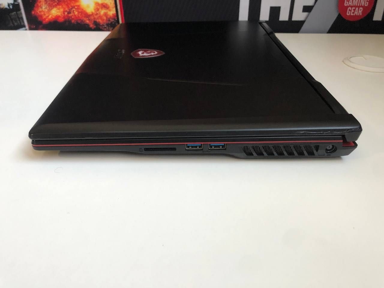 Игровой ноутбук MSI GL63 12 ядер + NVIDIA 4gb 15.6 дюймов FullHD IPS