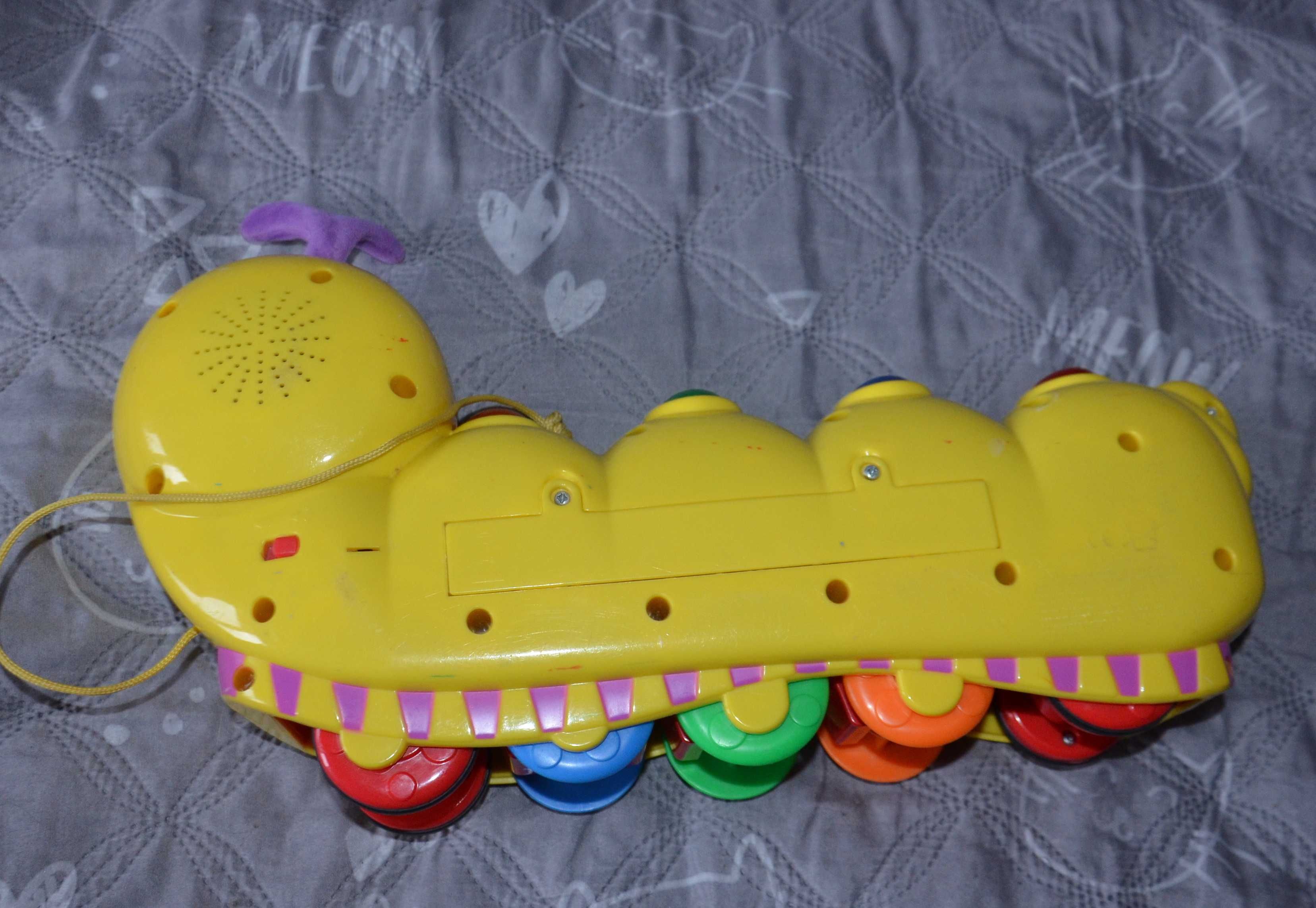 Gąsienica Gawędziarka fisher Price