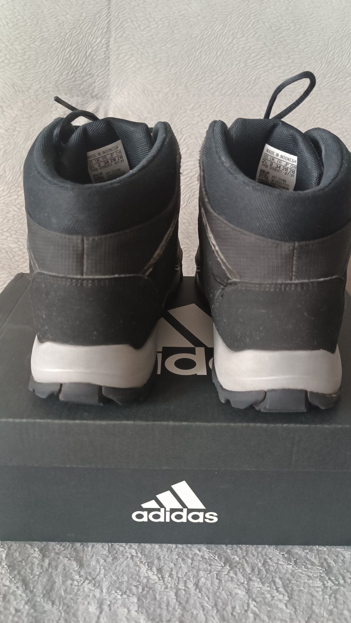 Adidas Terrex roz.34