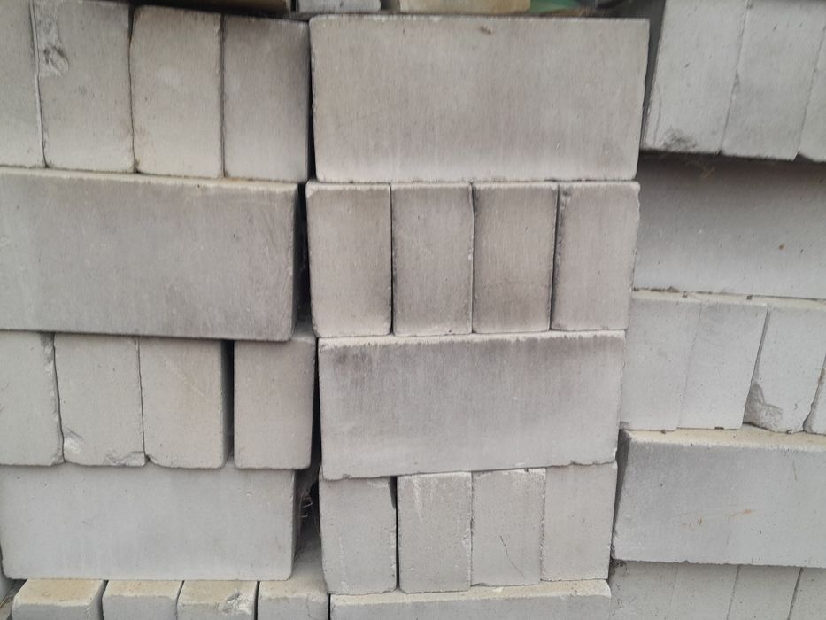 Цегла біла, кирпич
